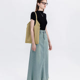 Trendy Denim Midi Skirt with Frayed Hem