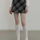 Classic Plaid Mini Skirt Versatile for Office and Casual Style