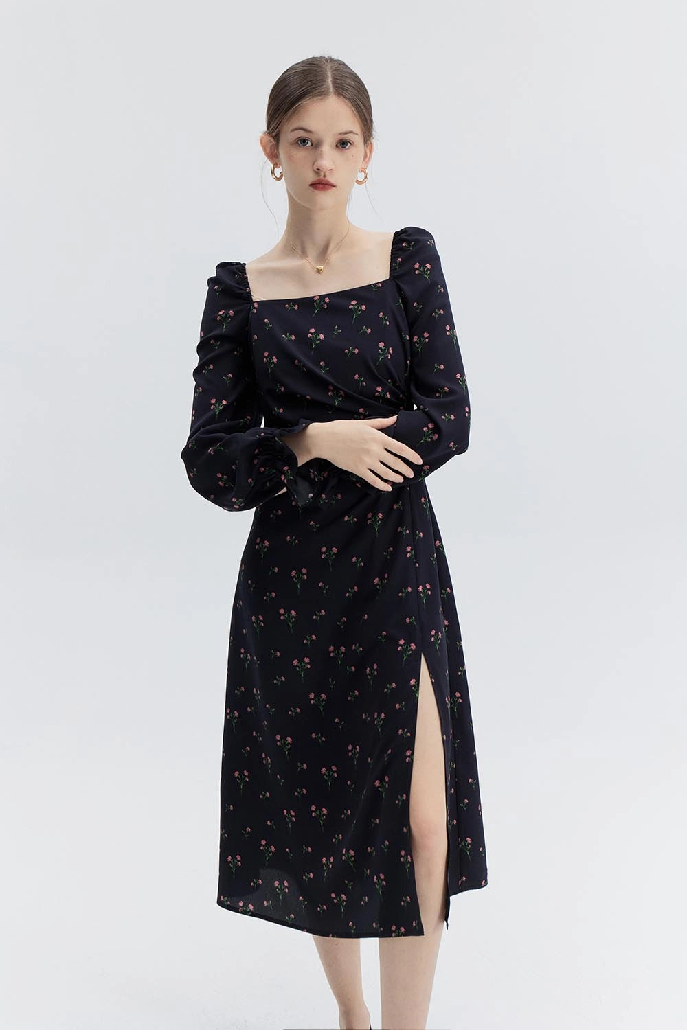 Women's Floral Print Midi Dress with Square Neckline and Puff Sleeves