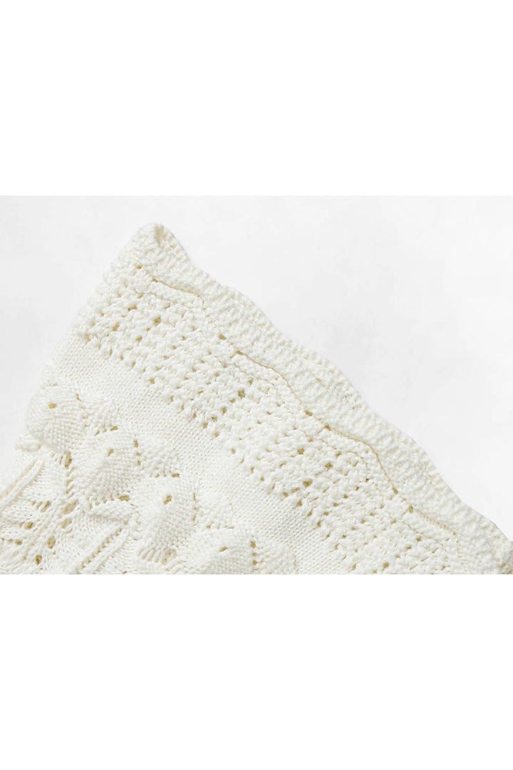 Women's Chunky Knit V-Neck Sweater with Lattice Pattern