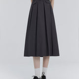 Skirt Midi Pleated Elegan dengan Perincian Flap Poket