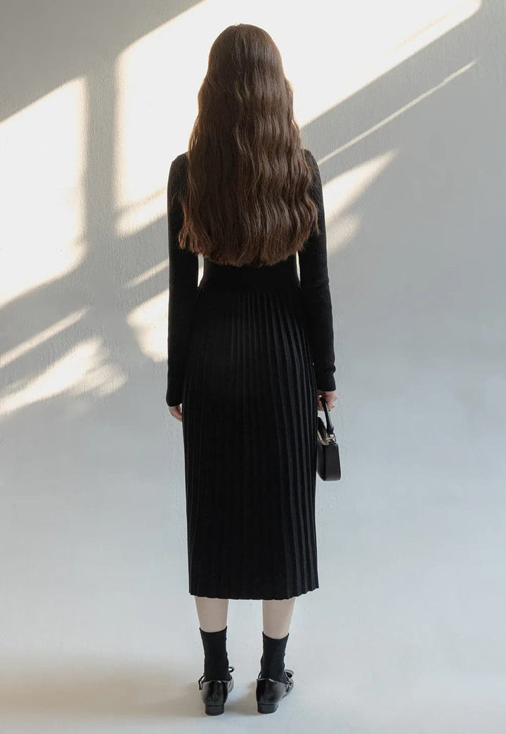black long sleeve knit dress