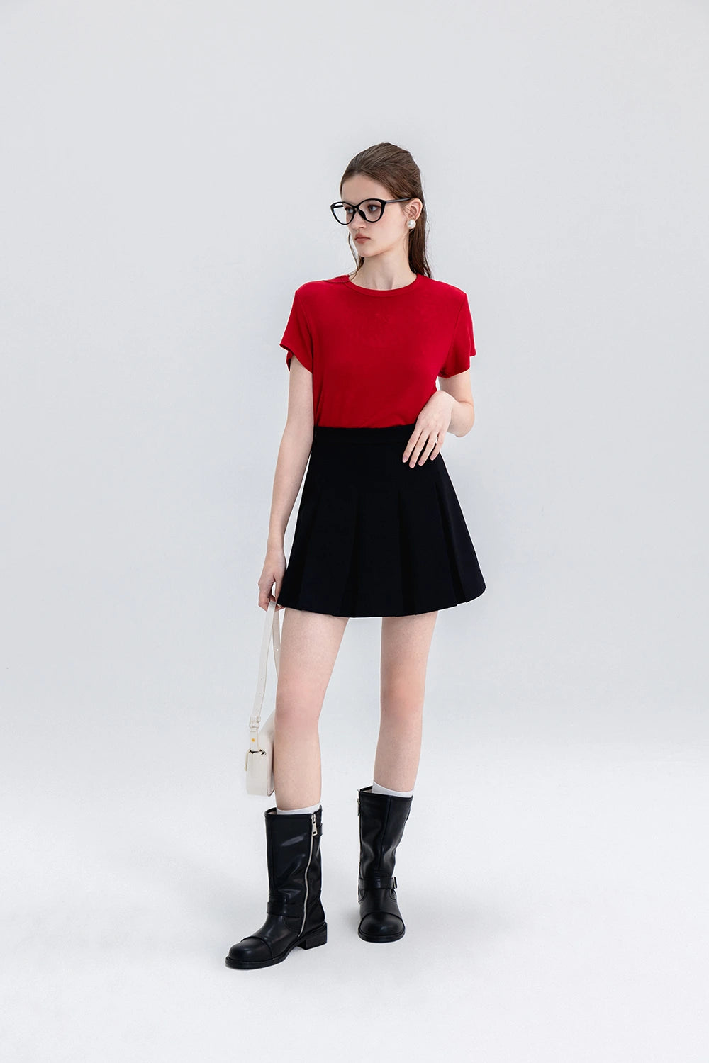 Sophisticated Schoolgirl-Inspired Pleated Skirt