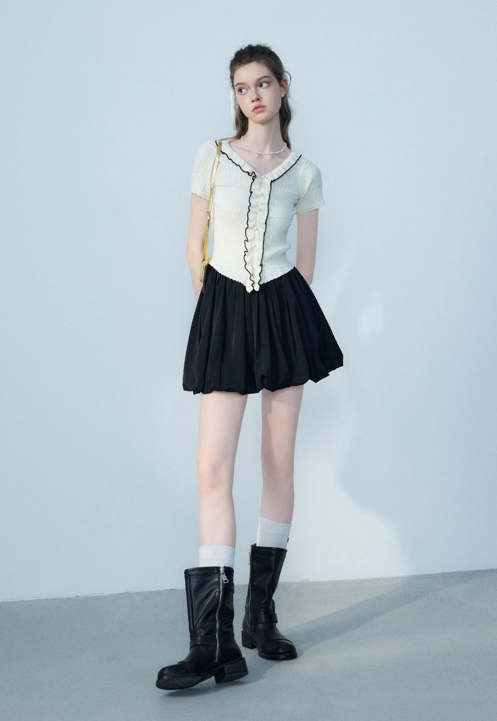 Women's Black Pleated Mini Skirt - Elastic Waist, Comfort Fit, Stylish for Everyday Wear