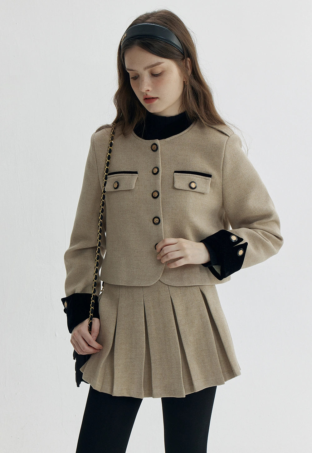 Women's 2-Piece Set: Military-Inspired Button-Up Jacket and Pleated Skirt